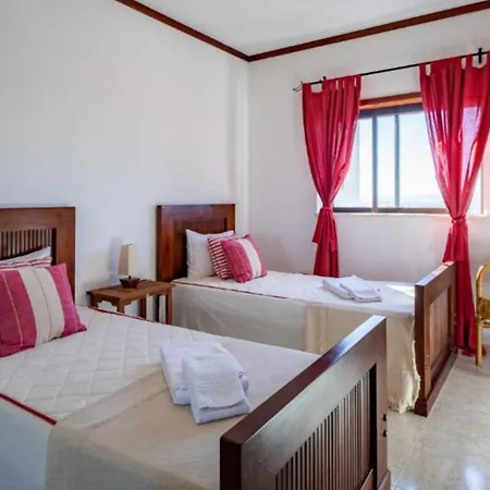 2 Bedrooms Balcony Flat *