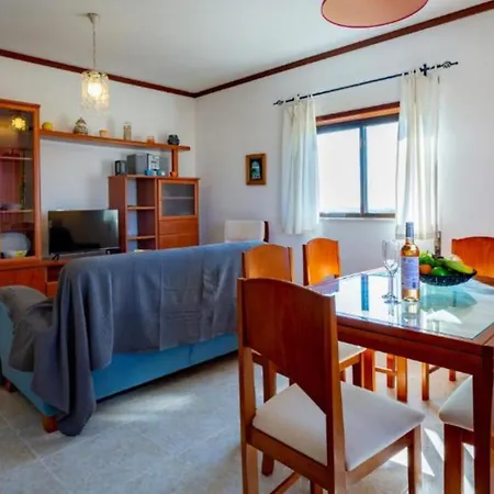 2 Bedrooms Balcony Flat * アルヴォル