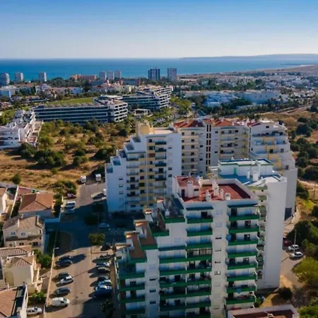 2 Bedrooms Balcony Flat