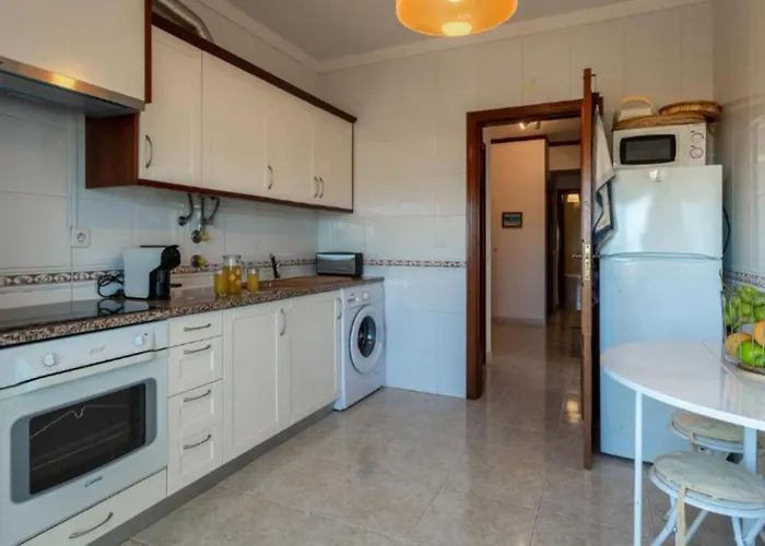 2 Bedrooms Balcony Flat Alvor